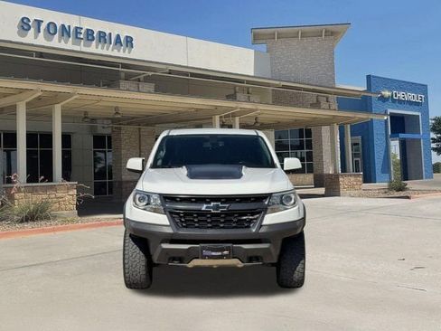 Used 2019 Chevrolet Colorado ZR2 w/ ZR2 Dusk Special Edition AWD/4WD image 9
