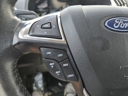 Used 2022 Ford Edge SEL w/ Convenience Package AWD/4WD image 19