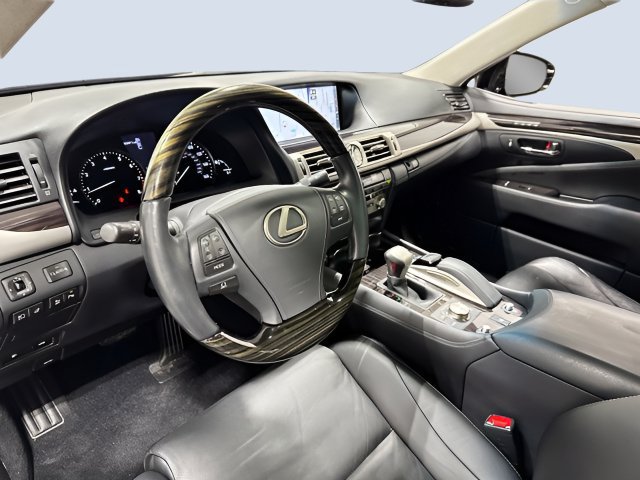 Used 2017 Lexus LS 460 L AWD/4WD image 13