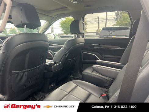 Used 2022 Kia Telluride EX w/ EX Premium Package AWD/4WD image 10
