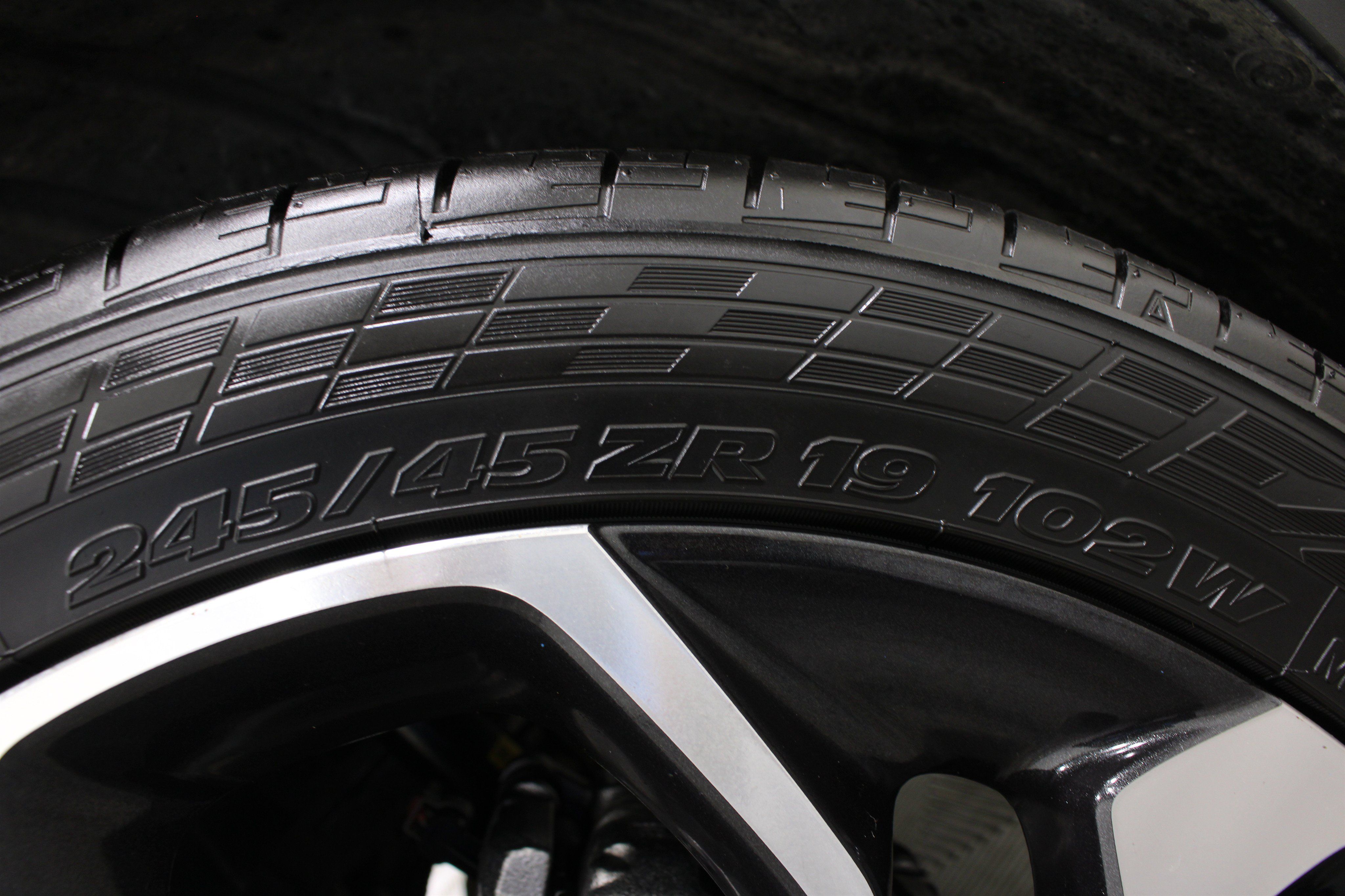 Used 2025 Chevrolet Trax RS w/ Sunroof Package FWD image 37