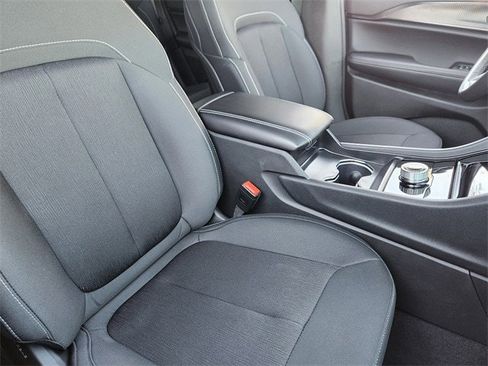 New 2025 Jeep Grand Cherokee Laredo w/ MOPAR Finishing Package image 10