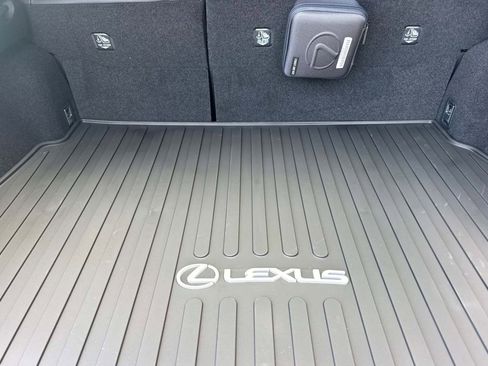 New 2026 Lexus UX 300h FWD image 27