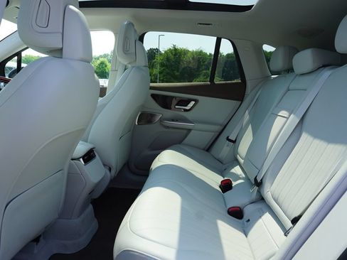 Certified 2023 Mercedes-Benz EQE 500 4MATIC SUV image 38