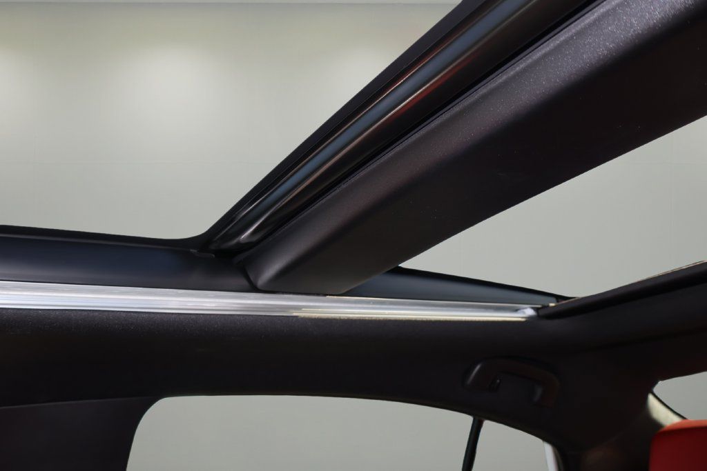 Used 2025 Toyota Camry XSE FWD image 24