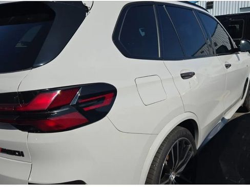 Used 2022 BMW X5 M50i w/ Executive Package AWD/4WD image 2