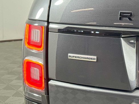 Used 2019 Land Rover Range Rover Supercharged AWD/4WD image 30