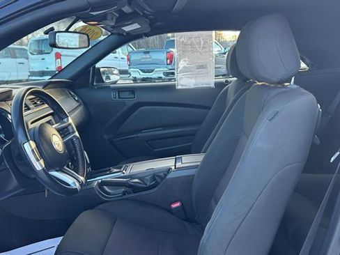 Used 2014 Ford Mustang Convertible w/ Equipment Group 102A image 11