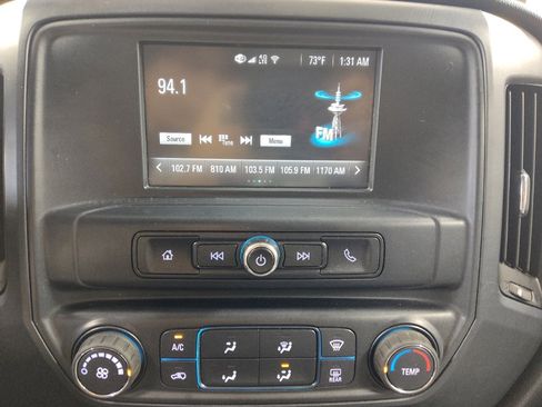 Used 2017 Chevrolet Silverado 1500 Custom w/ Custom Convenience Package image 25