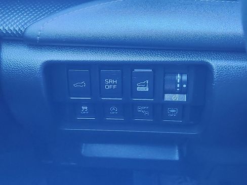 Used 2019 Subaru Forester Touring image 27