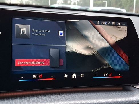 Used 2025 BMW X2 M35i w/ Premium Package image 15