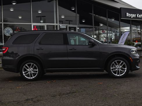 Used 2024 Dodge Durango GT image 7