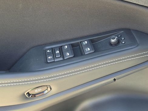New 2026 Jeep Cherokee Laredo AWD/4WD image 16