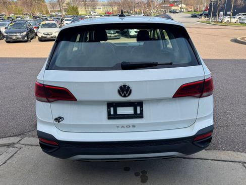 Used 2024 Volkswagen Taos S FWD image 6