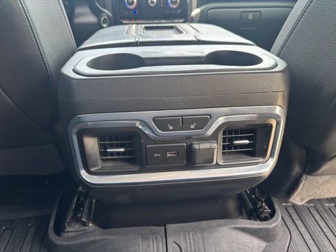 Used 2020 GMC Sierra 1500 Denali w/ Denali Ultimate Package AWD/4WD image 16