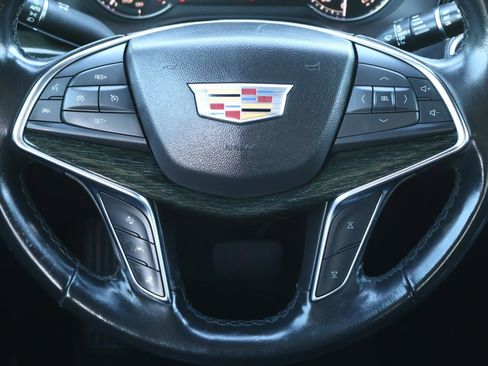 Certified 2021 Cadillac XT5 Premium Luxury image 14