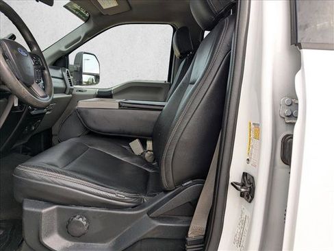 Used 2019 Ford F250 XLT w/ FX4 Off-Road Package image 15