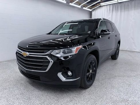 Used 2021 Chevrolet Traverse LT FWD image 5