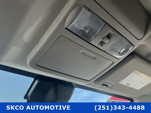 Used 2024 Nissan Frontier SV w/ SV Convenience Package AWD/4WD image 26