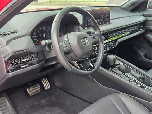 Certified 2025 Honda Accord Sport image 12