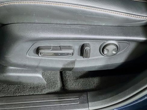 Used 2025 Honda CR-V Sport-L image 13