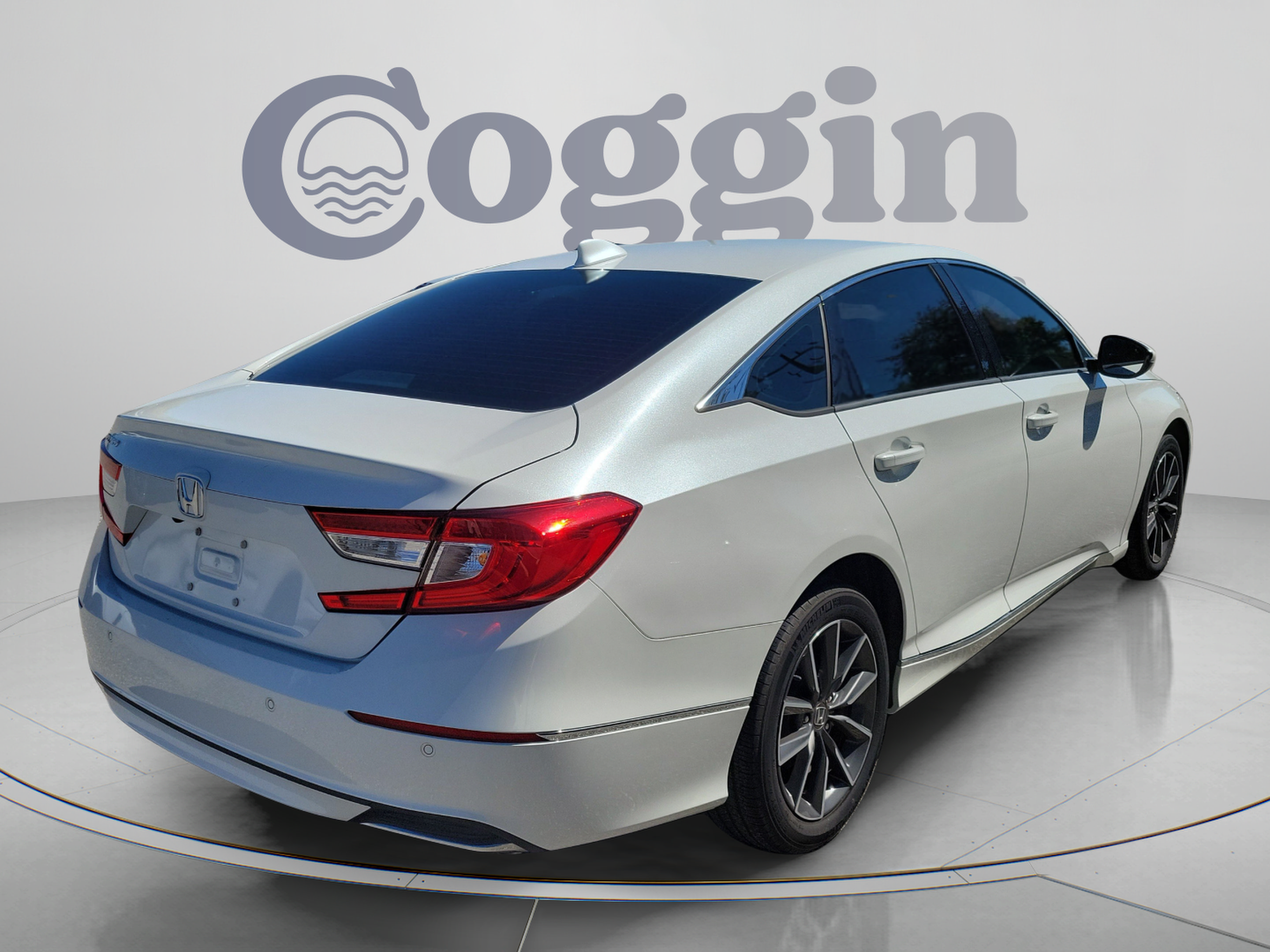Used 2021 Honda Accord EX-L image 3