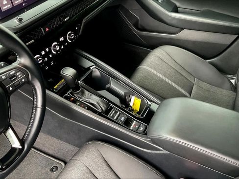 Used 2025 Honda Accord Sport image 33