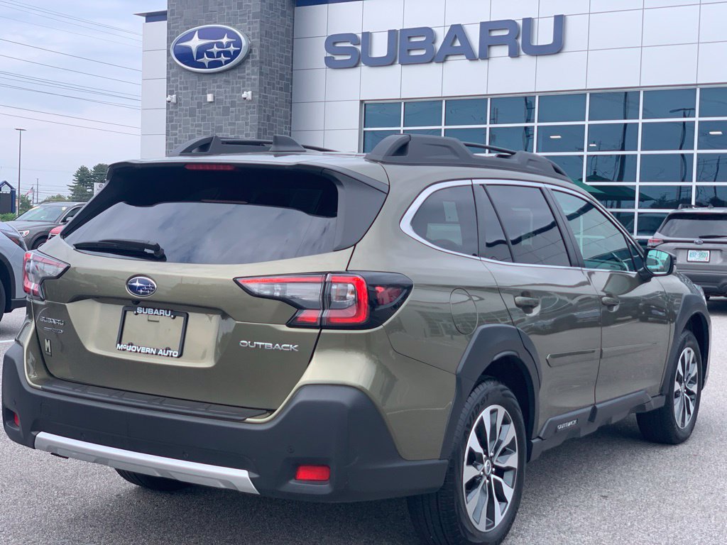 Used 2024 Subaru Outback Limited AWD/4WD image 9