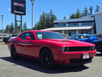 Used 2018 Dodge Challenger SXT w/ Blacktop Package