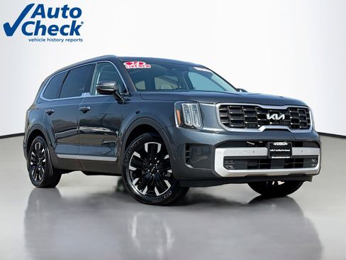 Used 2024 Kia Telluride SX Prestige w/ Towing Package image 1