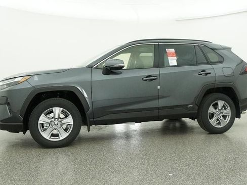 New 2025 Toyota RAV4 XLE image 18