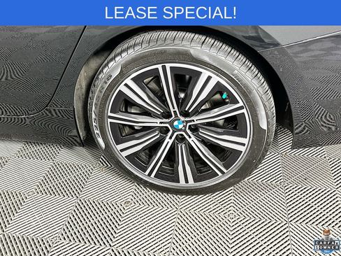 Used 2025 BMW 330i xDrive Sedan w/ Premium Package image 39