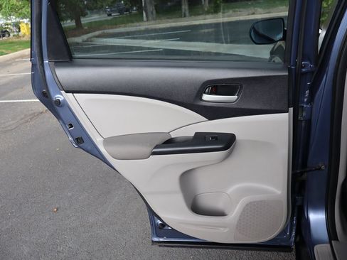 Used 2014 Honda CR-V LX image 24