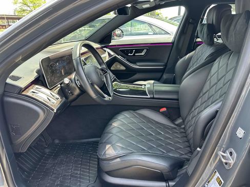 Used 2024 Mercedes-Benz S 580 4MATIC Sedan image 12