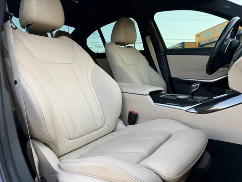 Used 2021 BMW 330i Sedan w/ Driving Assistance Package image 15