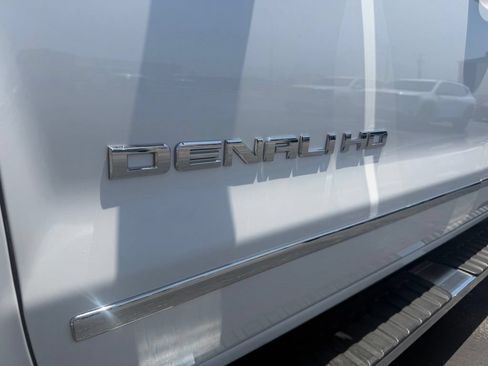 Used 2018 GMC Sierra 3500 Denali w/ Duramax Plus Package AWD/4WD image 15