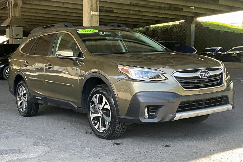 Used 2022 Subaru Outback Limited AWD/4WD image 19