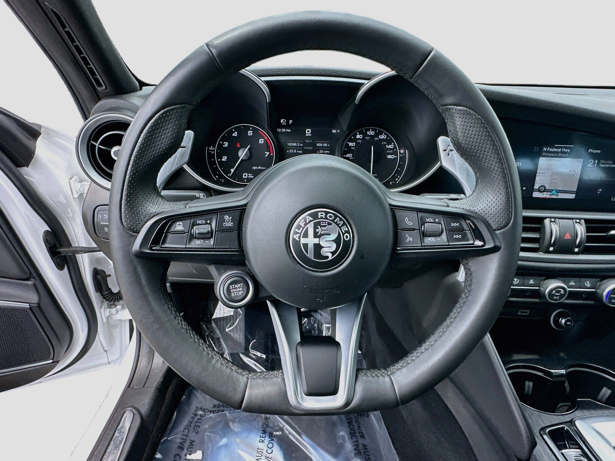 Used 2023 Alfa Romeo Giulia Sprint RWD image 11