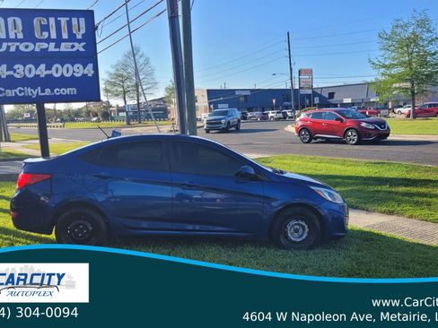 Used 2017 Hyundai Accent SE FWD image 4
