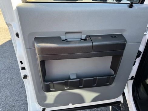 Used 2016 Ford F250 XL w/ Power Equipment Group image 13