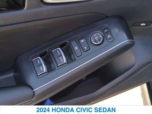 Used 2024 Honda Civic Touring image 13