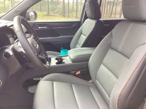 New 2026 GMC Acadia AT4 w/ Luxury Package image 14