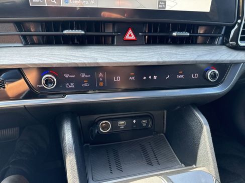 Used 2023 Kia Sportage X-Line image 28