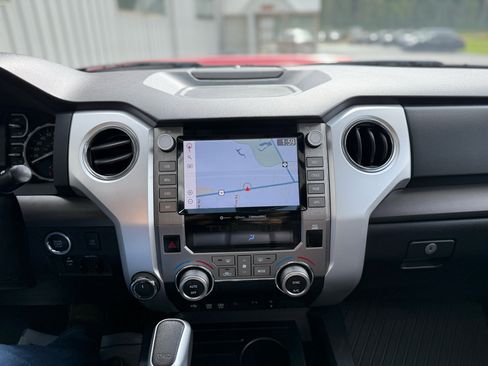 Used 2021 Toyota Tundra SR5 image 19