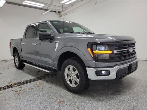 Used 2024 Ford F150 XLT w/ Mobile Office Package image 2