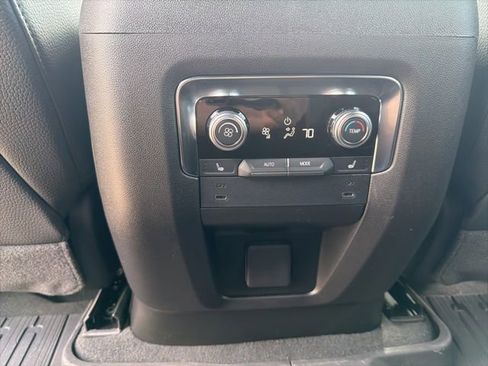 Used 2026 GMC Yukon XL Denali w/ LPO, Floor Liner Package AWD/4WD image 22
