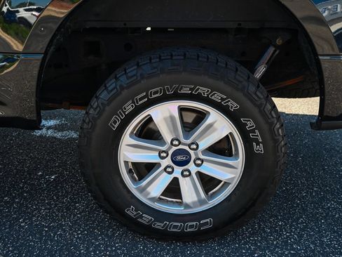 Used 2018 Ford F150 XLT AWD/4WD image 13