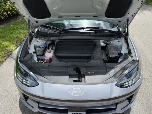 Used 2024 Hyundai Ioniq 6 SE RWD image 69