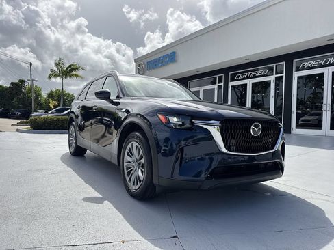 Used 2025 MAZDA CX-90 Plug-In Hybrid w/ Preferred AWD/4WD image 30