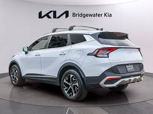 Certified 2024 Kia Sportage EX AWD/4WD image 4